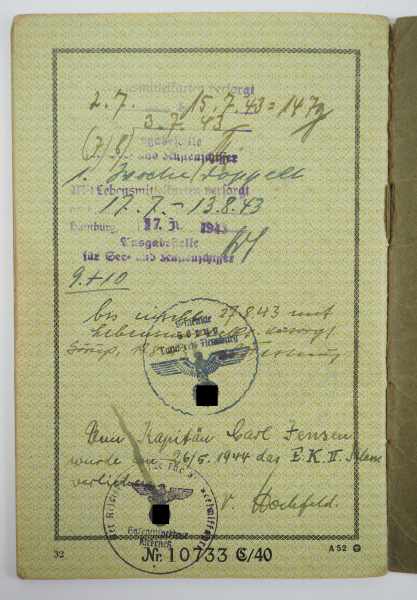 3.1.) Urkunden / DokumenteBlockadebrecher Ausweis.Reisepass, mit Foto, entnazifiziert, auf der - Image 4 of 8