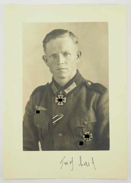 3.3.) AutographenArndt, Fritz.(1910-2003). Träger des Ritterkreuzes mit Eichenlaub zum Eisernen - Image 2 of 4