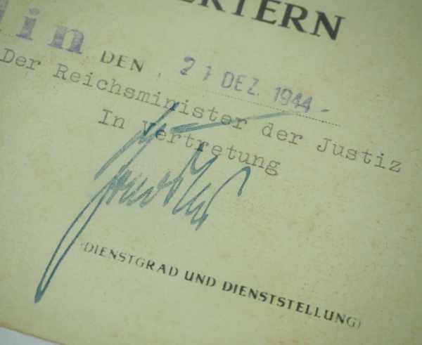 3.3.) AutographenFreisler, Roland.(1893-1945). Präsident des Volksgerichtshofes und verantwortlicher - Image 3 of 4