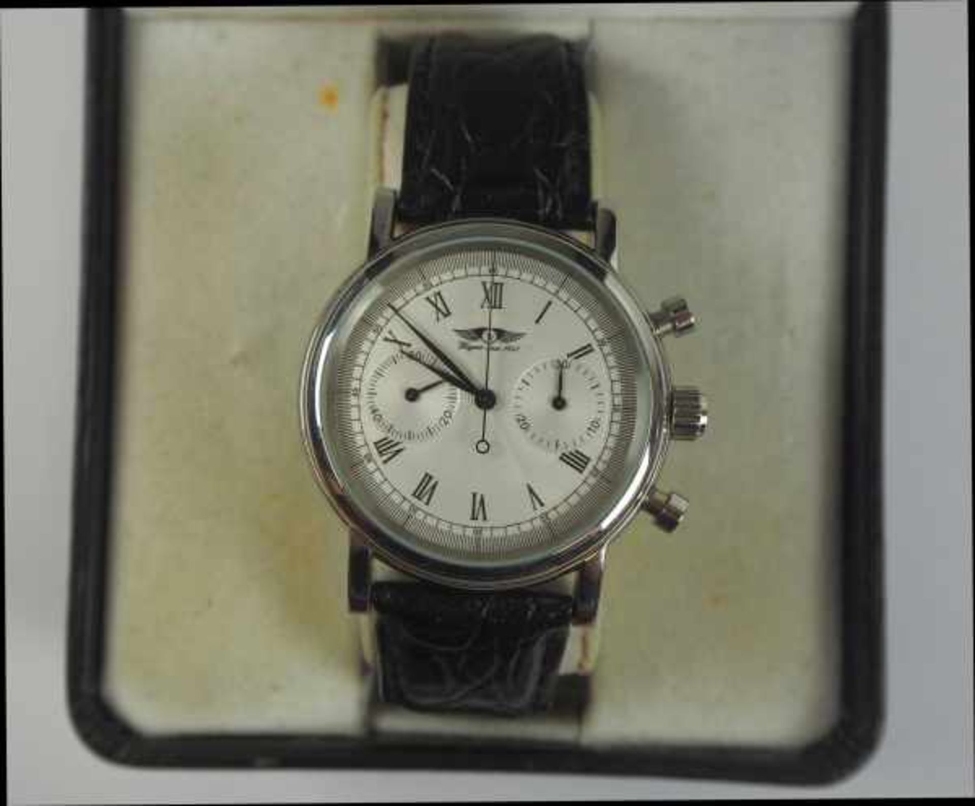 7.5.) UhrenWagner: Chronograph Classic, im Etui.Edelstahlgehäuse, Handaufzug, Glasboden, am