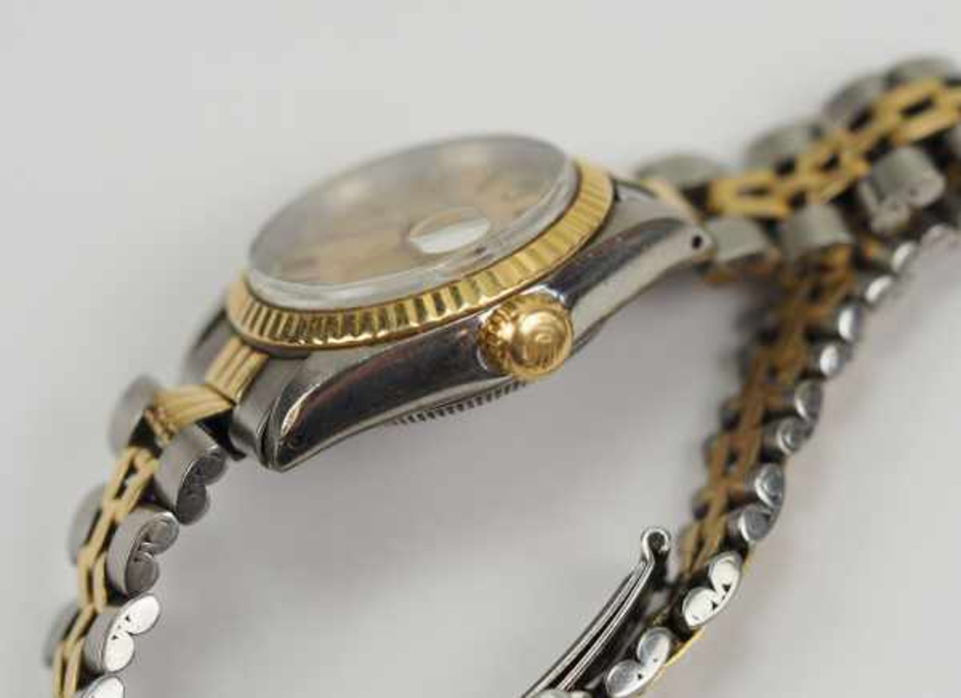 7.5.) UhrenRolex - Damenuhr Oyster Perpetual Date.Stahl-Gold, mit Gliederarmband, Schließe mit - Image 4 of 6