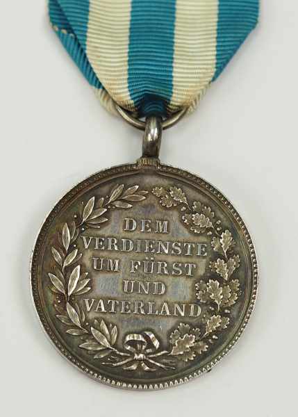 1.1.) Kaiserreich (bis 1933)Bayern: Civil-Verdienst-Medaille, in Silber.Silber, Stempelschneider - Image 2 of 2