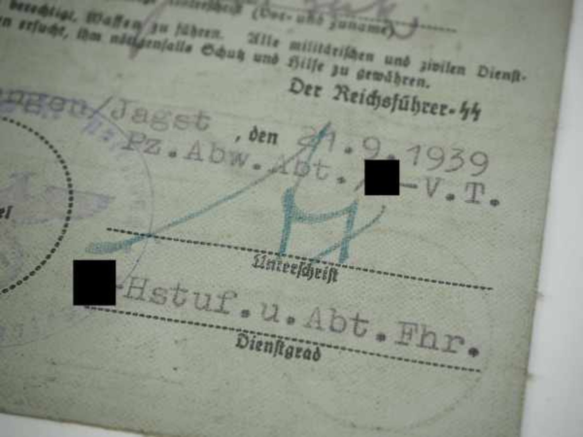 3.3.) AutographenAx, Adolf.(1906-1983). SS-Oberführer, Kommandeur der Panzerabwehr-Abteilung der - Bild 3 aus 6