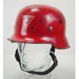 4.1.) Uniformen / KopfbedeckungenWerkswehr: Stahlhelm - Horch.Rot lackierter Helm, mit Logo auf