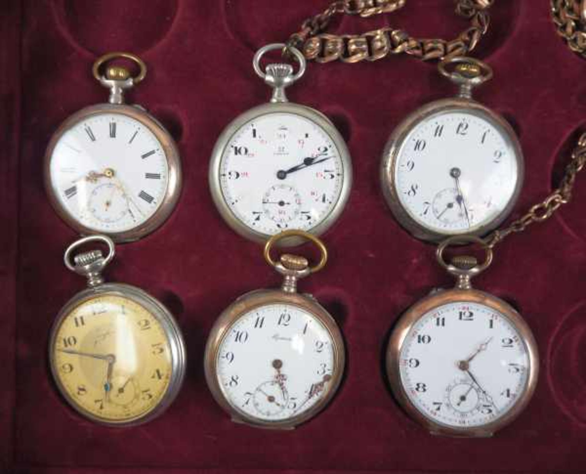 7.5.) UhrenLot von 6 Taschenuhren.Diverse, u.a. Omega, Junghans und Alpina.Zustand: II7.5 ) Watches