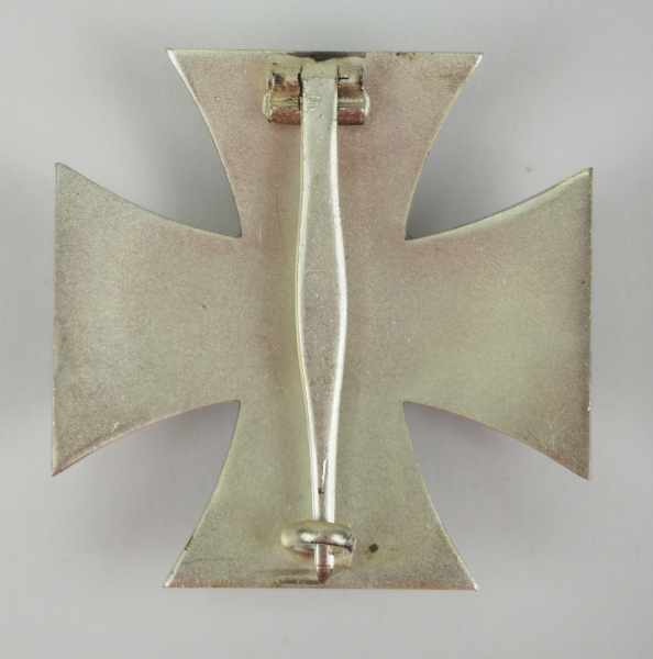 1.1.) Kaiserreich (bis 1933)Preussen: Eisernes Kreuz, 1914, 1. Klasse.Geschwärzter Kern, silberne - Image 3 of 3