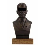 4.4.) Patriotisches / Reservistika / DekorativesAdolf Hitler Büste - 1932.Bronze, Bruststück, mit