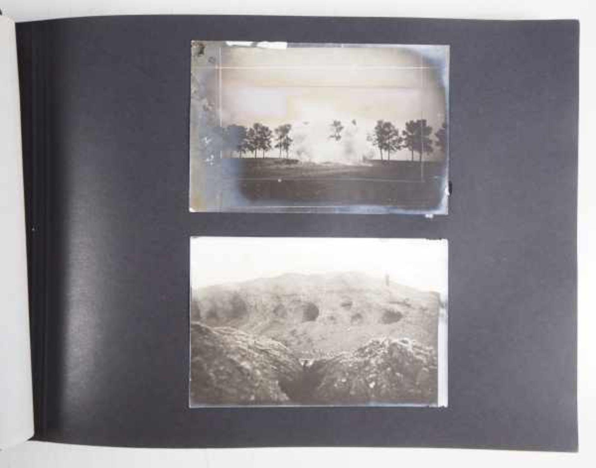 3.2.) Fotos / PostkartenPreussen: Fotoalbum des Minenwerfer Batl. 2 - Westfront.Schwarzer Einband, - Image 9 of 12