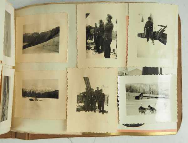 3.2.) Fotos / PostkartenSS Fotoalbum - Flak-Abteilung.Ordner, mit aufgeklebten Motiven und - Image 8 of 12