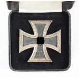 1.2.) Deutsches Reich (1933-45)Eisernes Kreuz, 1939, 1. Klasse, im Etui - L/53.Geschwärzter