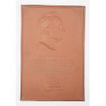 7.4.) MünzenMeissen: Porzellan-Plakette auf Werner von Siemens 1866-1941.Plakette mit Portrait und