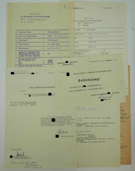 3.1.) Urkunden / DokumenteDokumentennachlass des Ritterkreuzträgers Hauptmann Willie Flechner ,