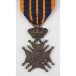 2.1.) EuropaLuxemburg: Kriegskreuz 1940-1945.Bronze, durchbrochen gefertigt, am konfektionierten