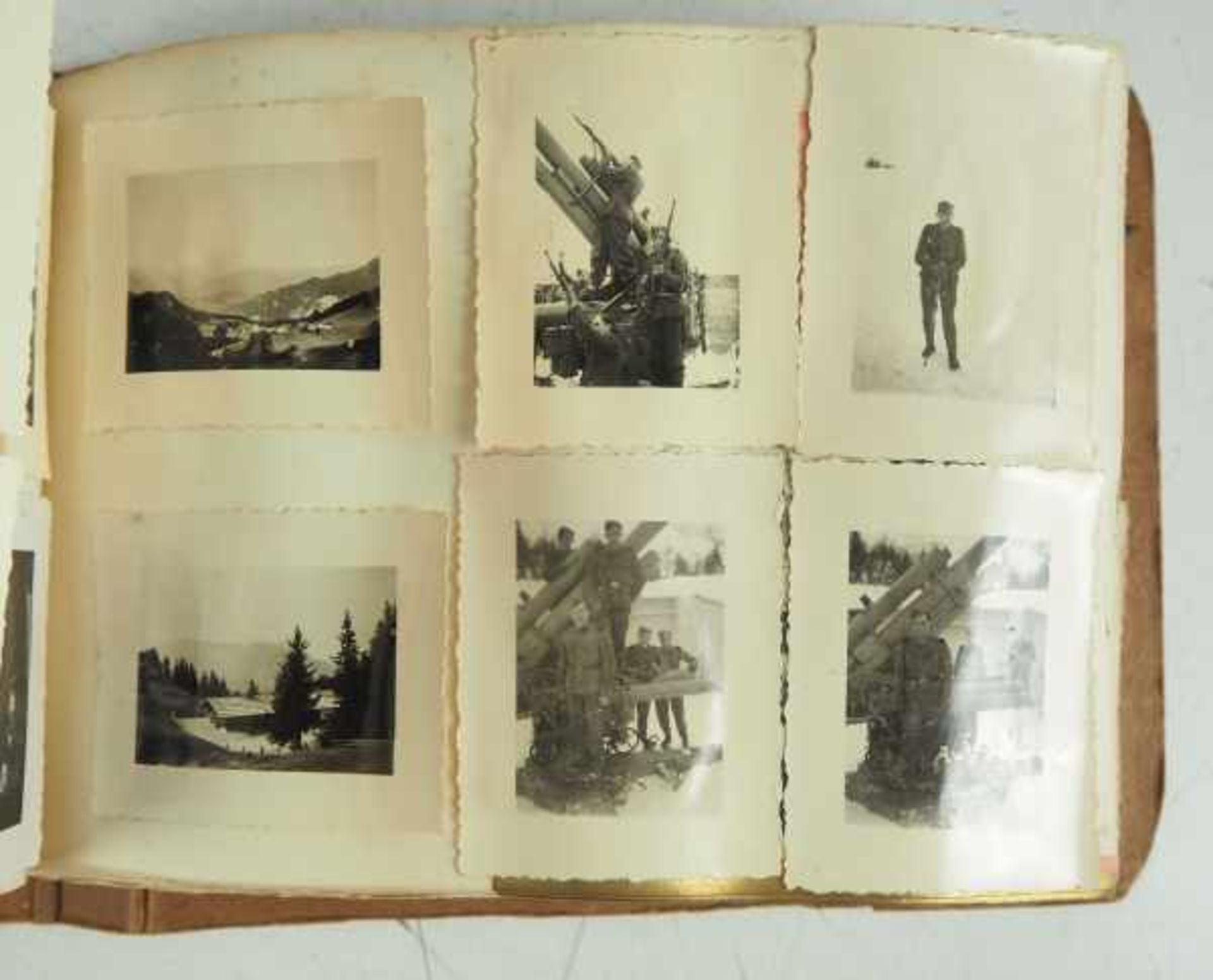 3.2.) Fotos / PostkartenSS Fotoalbum - Flak-Abteilung.Ordner, mit aufgeklebten Motiven und - Image 10 of 12