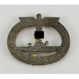 1.2.) Deutsches Reich (1933-45)U-Boot-Kriegsabzeichen.Zink, Reste der Vergoldung vorhanden, an