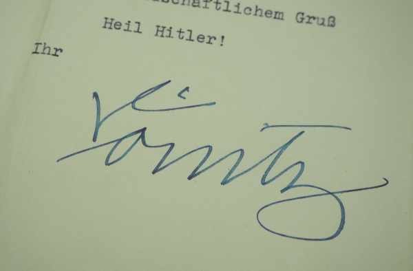 3.3.) AutographenDönitz, Karl.(1891-1980). Großadmiral und letztes Staatsoberhaupt des Deutschen - Image 3 of 4