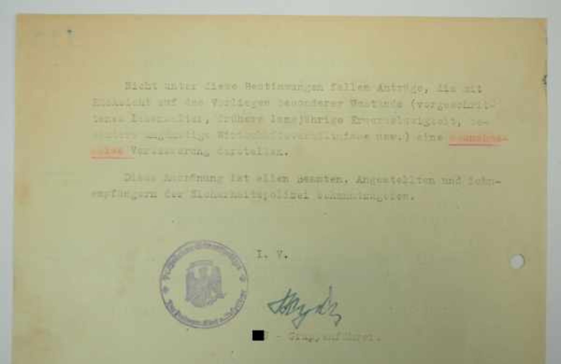 3.3.) AutographenHeydrich, Reinhard.(1904-1942). SS-Obergruppenführer und General der Polizei, - Image 2 of 6