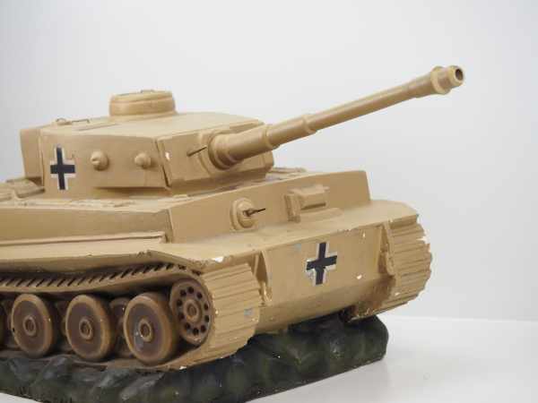 4.4.) Patriotisches / Reservistika / DekorativesGroßes Modell Panzerkampfwagen VI - Tiger.Masse, - Image 4 of 6