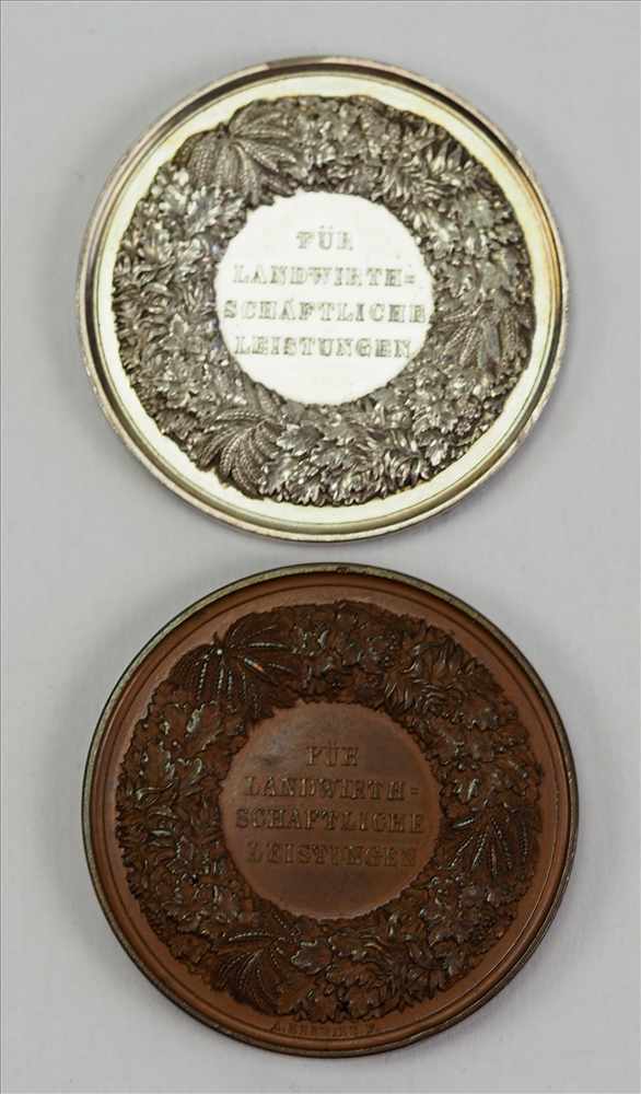 Medaille für Landwirtschaftliche Leistungen - Silber und Bronze.Silber bzw. Bronze. - Image 2 of 2