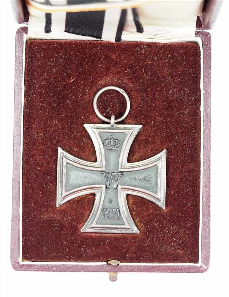 Preussen: Eisernes Kreuz, 1914, 2. Klasse, im Etui - 800.Geschwärzter Eisenkern, Silber Zarge, 800 - Image 2 of 5