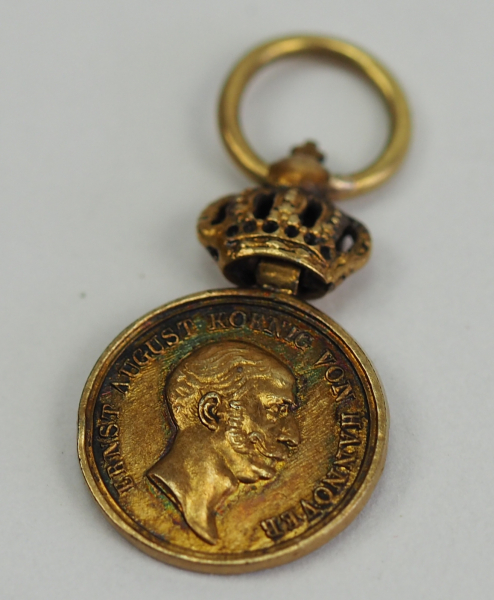 Hannover: Goldene Ehren-Medaille für Kunst und Wissenschaft, (1843-1846), Miniatur.Gold, die - Image 4 of 5