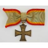 Mecklenburg-Schwerin: Militärverdienstkreuz, 1864, für Frauen.Bronze, an Damenschleife.Zustand: II