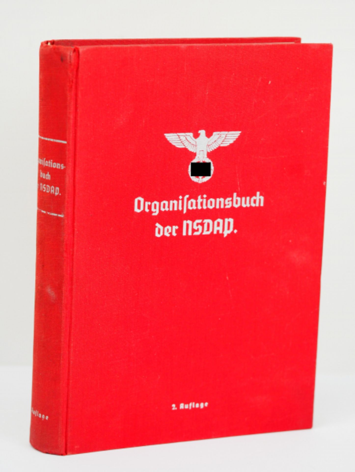 Organisationsbuch der NSDAP.Zentralverlag der NSDAP, München, 1937. Roter Leineneinband mit