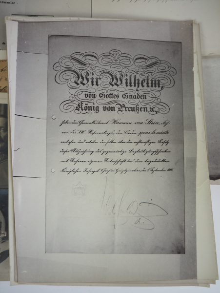 Urkundennachlass des Hermann von Stein - Pour le Mérite mit Eichenlaub.Alle Urkunde und Patente - - Image 4 of 7