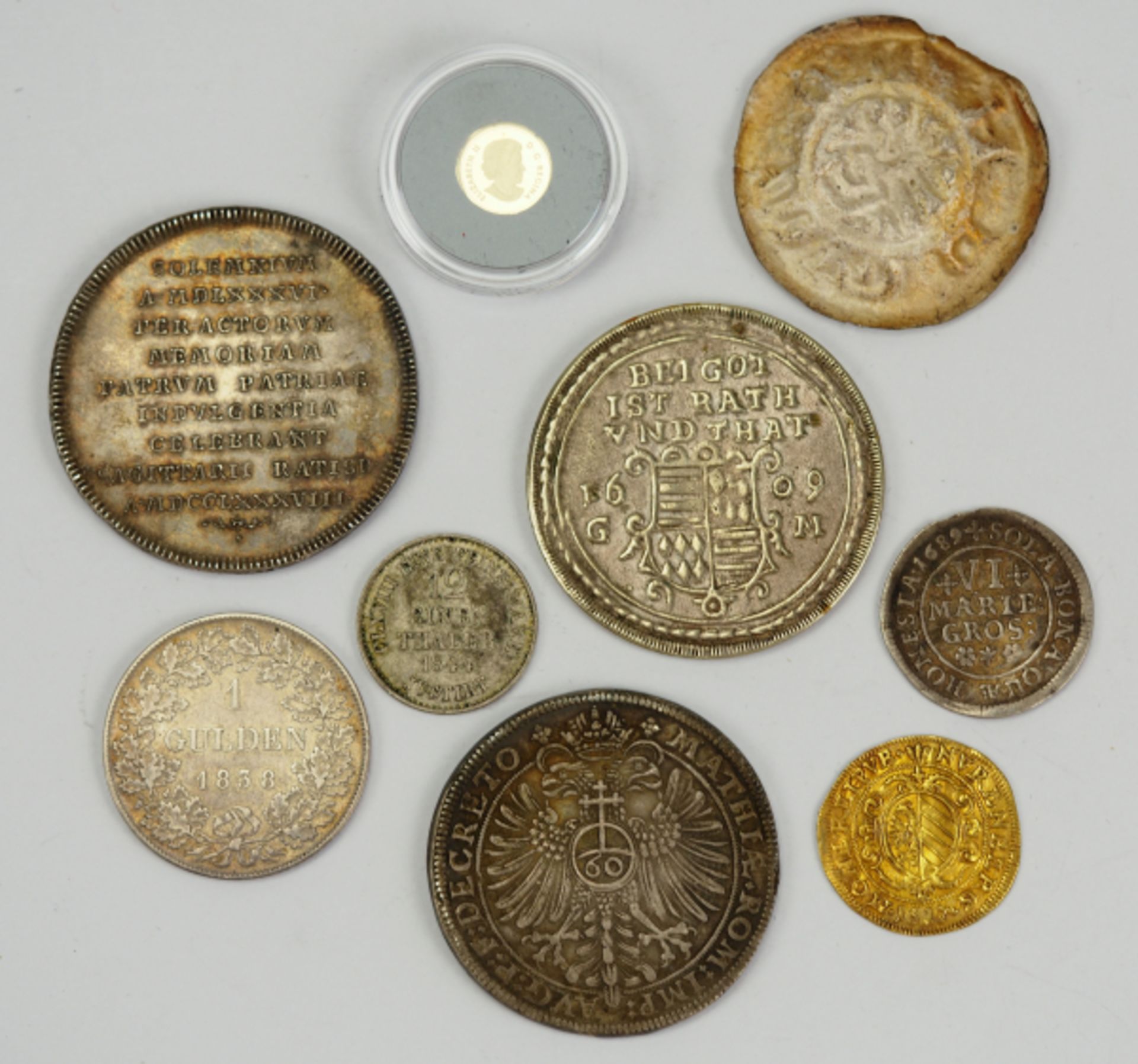 Lot alter Münzen.Diverse, u.a. auch in Gold. Ohne Obligo.Zustand: - Bild 2 aus 2