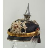 Württemberg: Pickelhaube für Offiziere im Dragoner-Regiment König (2. Württembergisches) Nr. 26.