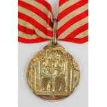 Hessen: Goldene Verdienstmedaille für Kunst und Wissenschaft (1904-1918).Silber vergoldet, am