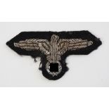 SS: Offiziers Mützenadler.Schwarzes Tuch, handgestickter Adler, schwarze Rückseitenabdeckung.