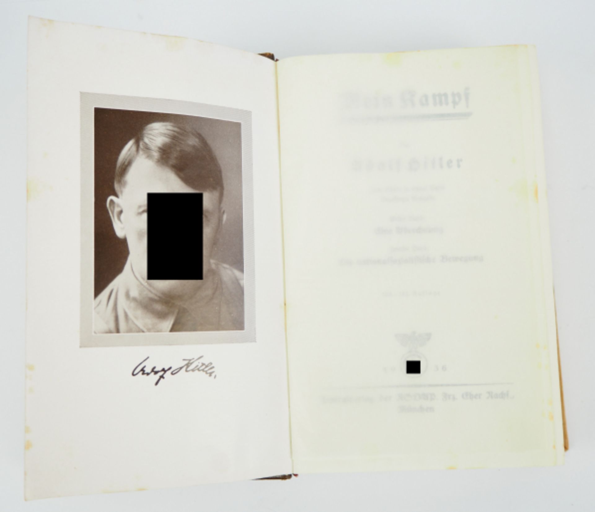 Hitler, Adolf: Mein Kampf.Zentralverlag der NSDAP Frz. Eher Nachf., München, 1936, Bindung etwas - Image 3 of 3