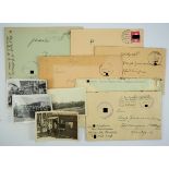 Korrespondenz eines SS-Scharführers.Briefe mit Umschlag, dazu vier Fotos - eines entanzifiziert.