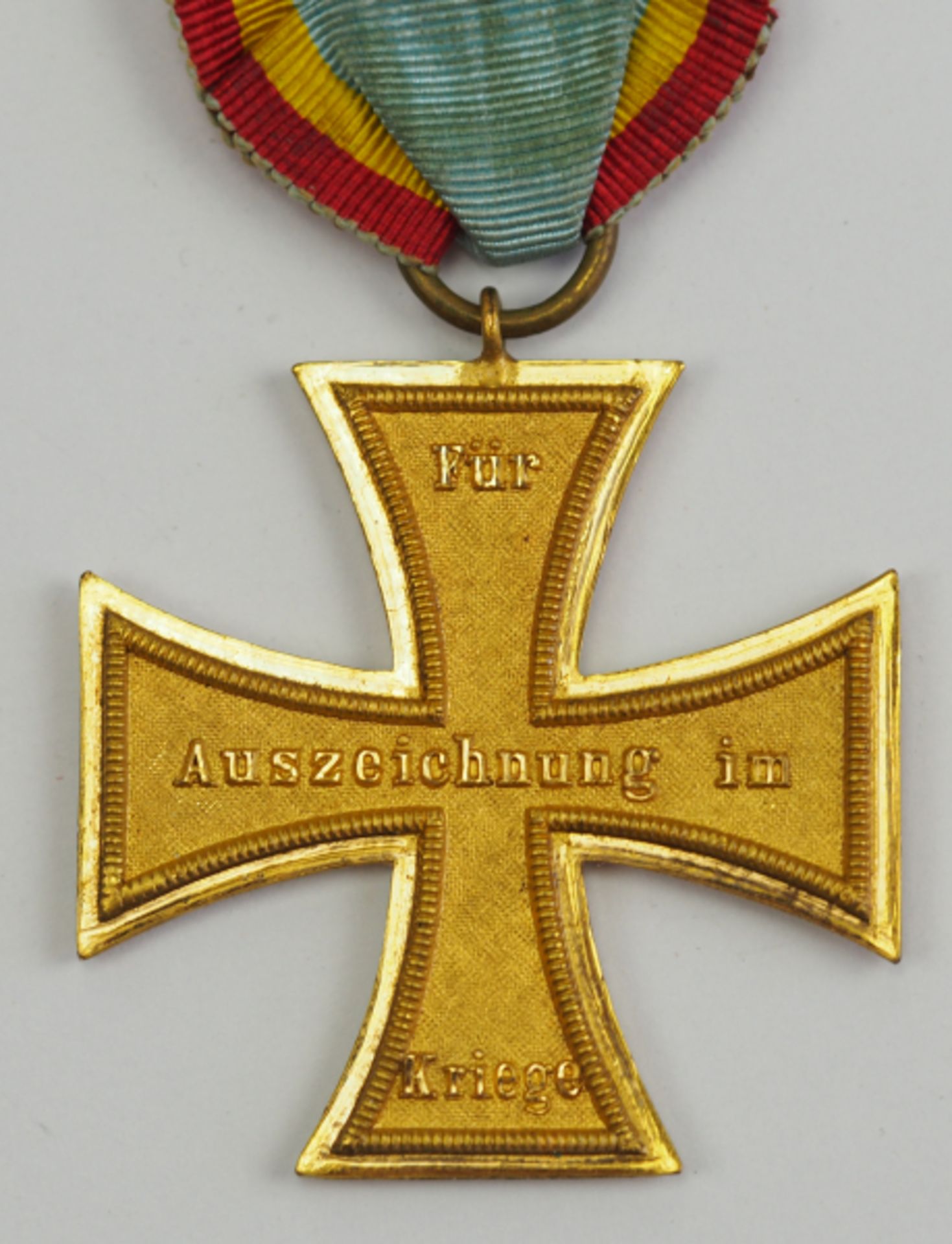 Mecklenburg-Schwerin: Militärverdienstkreuz, 1914, 2. Klasse.Bronze vergoldet, polierte Kanten, am - Bild 2 aus 2