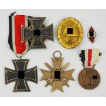 Nachlass eines Afrika Veteranen.1.) Eisernes Kreuz, 1939, 1. Klasse, an Schraubscheibe, 2.)