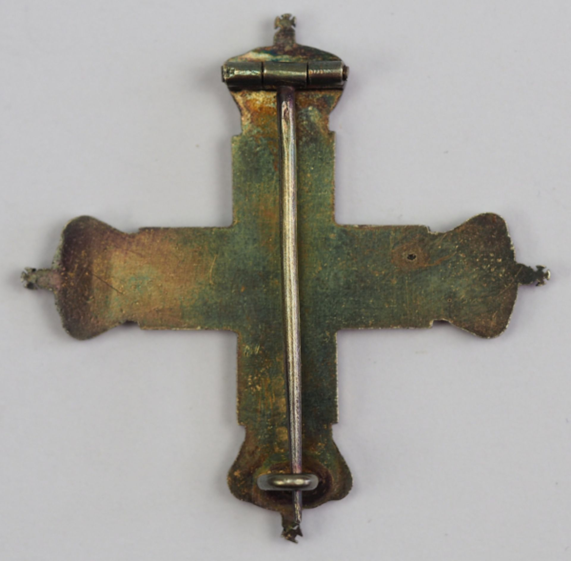 Preussen: Rot-Kreuz-Medaille, 1. Klasse.Silber vergoldet, teilweise emailliert, fein flingiert, an - Image 3 of 3