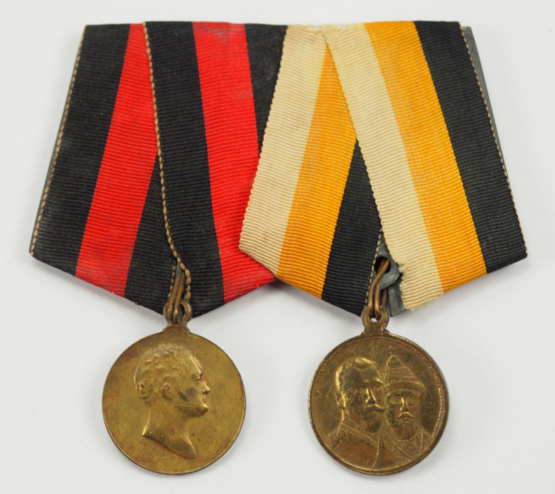 Russland: Ordenschnalle mit 2 Auszeichnungen.1.) Jubiläumsmedaille 1912, 2.) Medaille 300 Jahre Haus