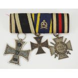Braunschweig: Ordenschnalle eines Frontsoldaten mit 3 Auszeichnungen.1.) Preussen: Eisernes Kreuz,
