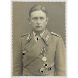 Dath, Friedrich.(1919-1944). Träger des Ritterkreuzes des Eisernen Kreuzes, das ihm als