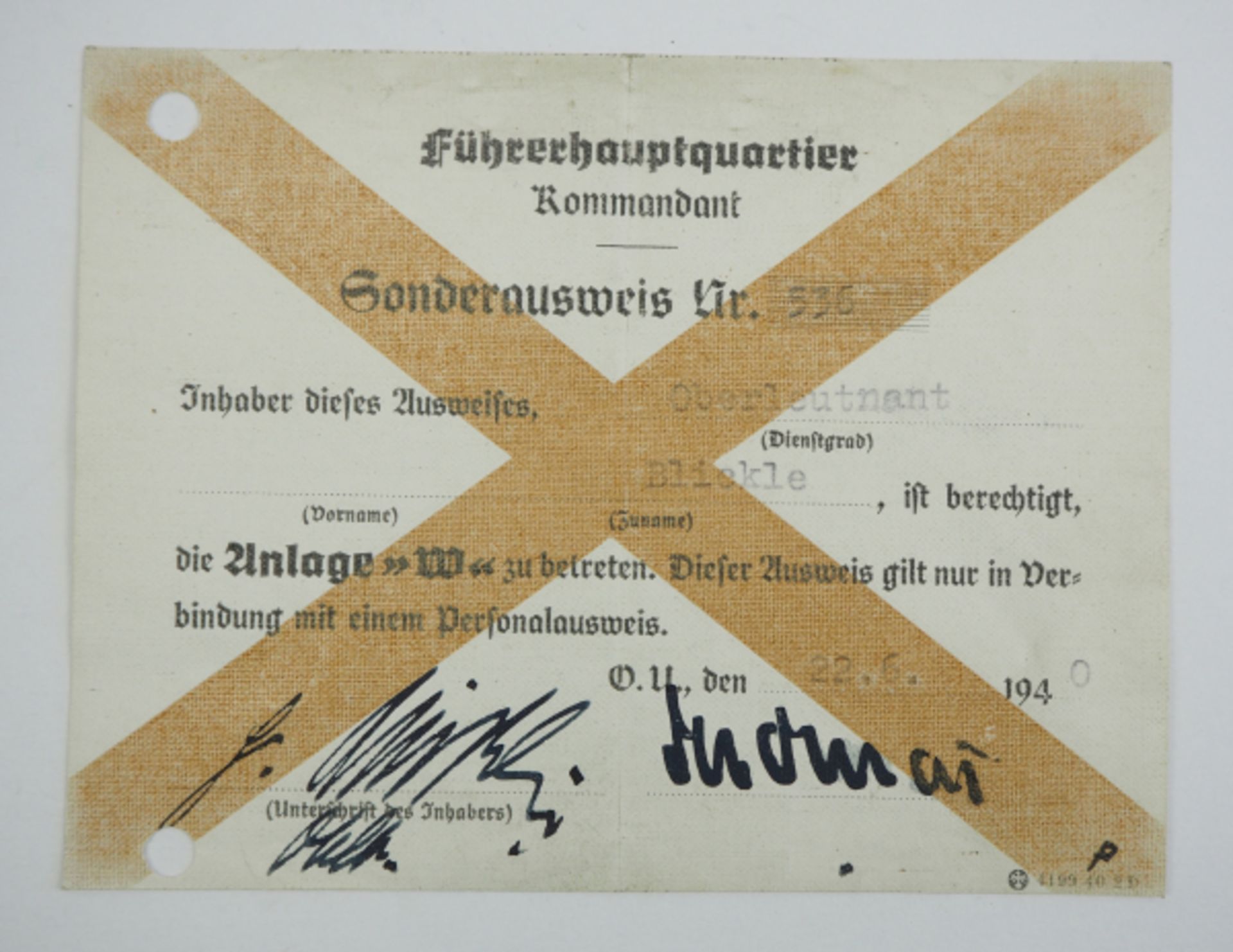 Führerhauptquartier - Sonderausweis Anlage W.Weißes Leinen, mit braunem Kreuz durch die Mitte, Nr.