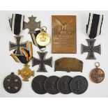 Preussen: Lot Auszeichnungen.1./3.) Eisernes Kreuz, 1914, 2. Klasse, 4.) Erinnerungskreuz,