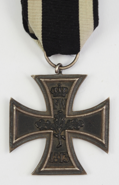 Preussen: Eisernes Kreuz, 1870, 2. Klasse.Geschwärzter Eisenkern, Silberzarge, am langen Bande. - Image 3 of 3