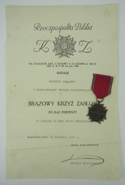 Polen: Orden Polonia Restituta, Bronze Kreuz, mit Urkunde.Bronze, am Bande, Urkunde (Warschau, 1937,