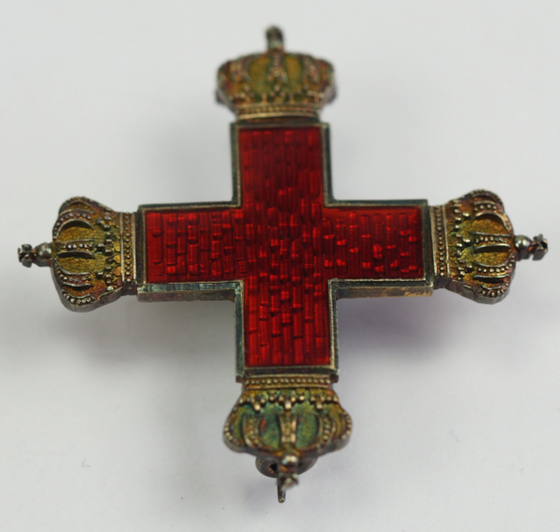 Preussen: Rot-Kreuz-Medaille, 1. Klasse.Silber vergoldet, teilweise emailliert, fein flingiert, an - Image 2 of 3
