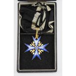 Preussen: Orden "Pour le Mérite", für Kriegsverdienste, im Etui.Buntmetall vergoldet, teilweise