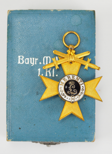 Bayern: Militär-Verdienstkreuz, 1. Klasse, mit Schwertern, im Etui - Ausführung ab 1917.