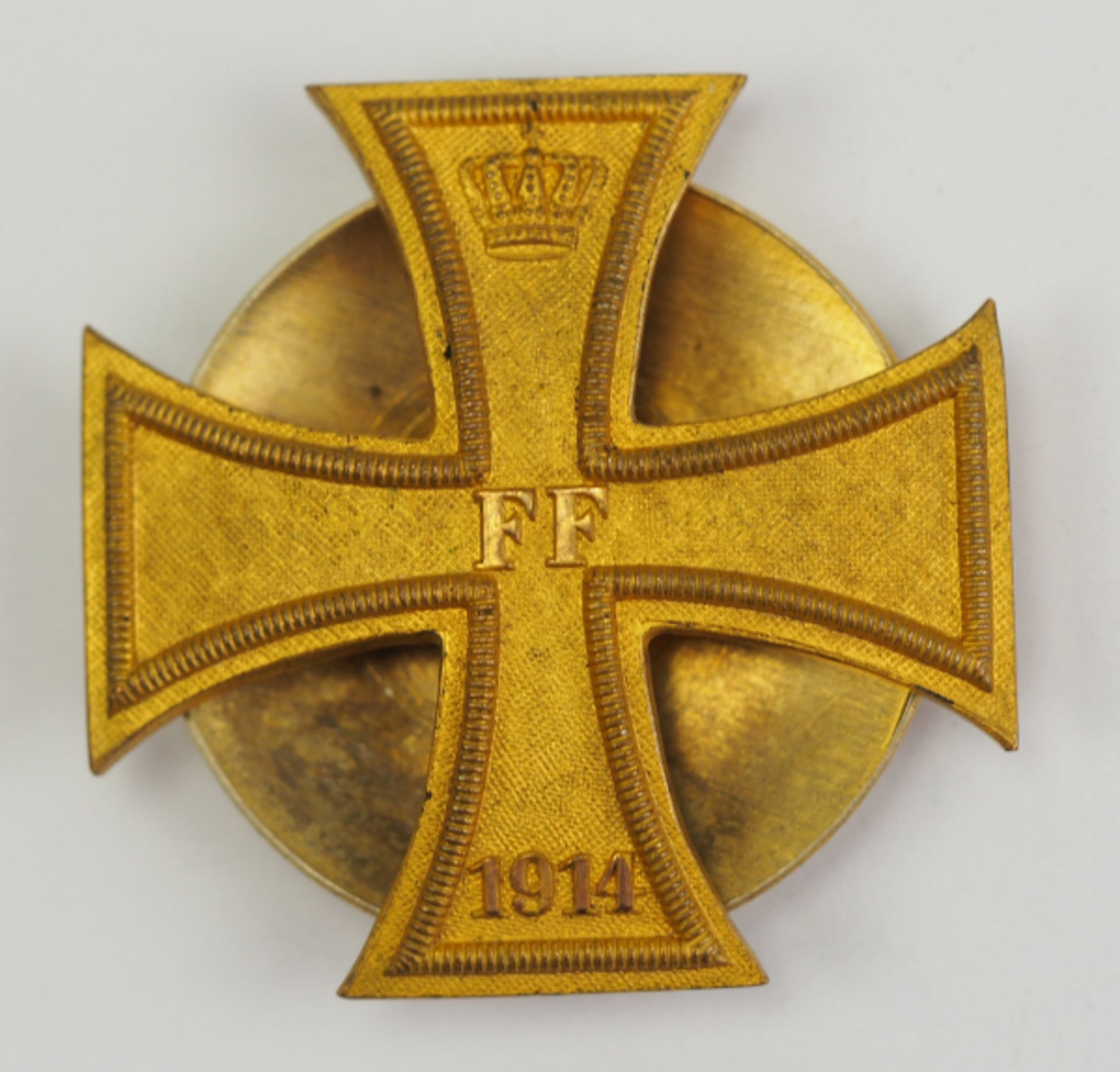 Mecklenburg-Schwerin: Militärverdienstkreuz, 1914, 1. Klasse.Bronze vergoldet, beidseitig geprägt,