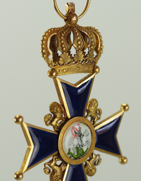 Hannover: St. Georgs-Orden, Kreuz des Ordens.Gold, teilweise emailliert, fein flingiert und - Image 5 of 5