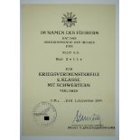 Kriegsverdienstkreuz, 2. Klasse mit Schwertern Urkunde für einen Major d.R. der Propaganda-Abteilung